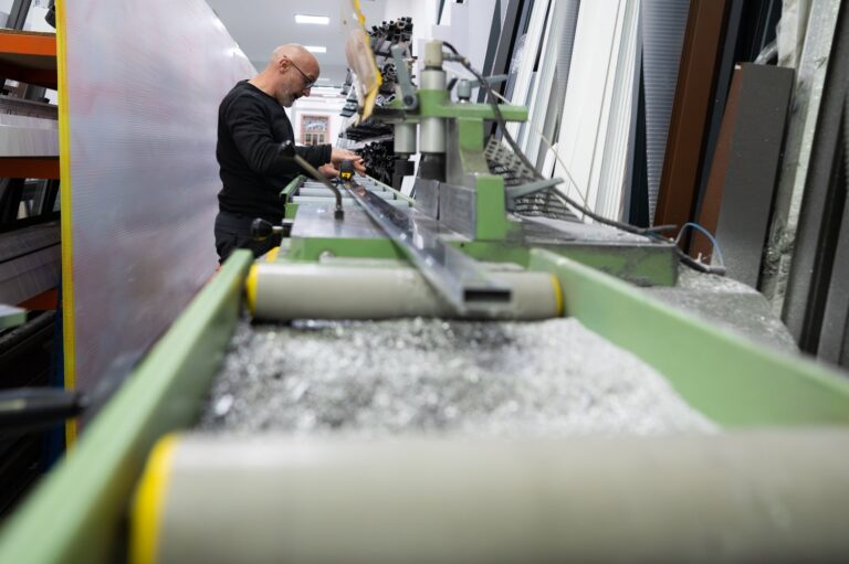 Awaria systemu sterowania procesem krystalizacji – kompleksowa naprawa