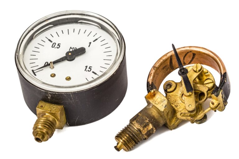 Jak wybrać odpowiedni termomanometr do systemu ogrzewania