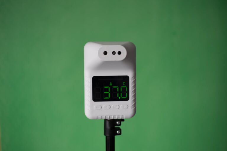 Jak naprawić usterkę w systemie monitoringu temperatury?